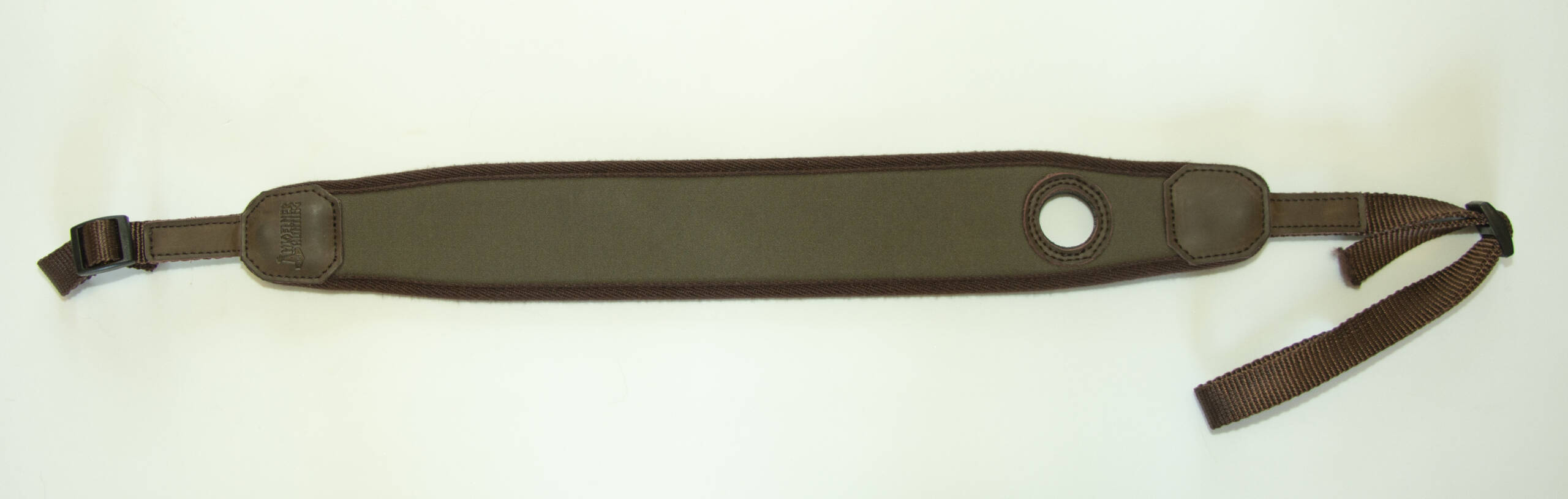 Gewehrriemen mit Daumenloch